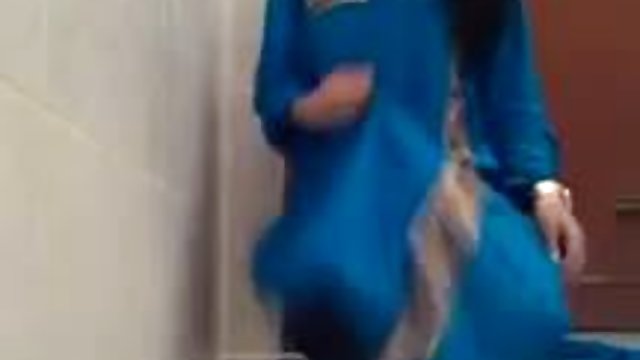 Горячая мама трахается рогатым пасынком