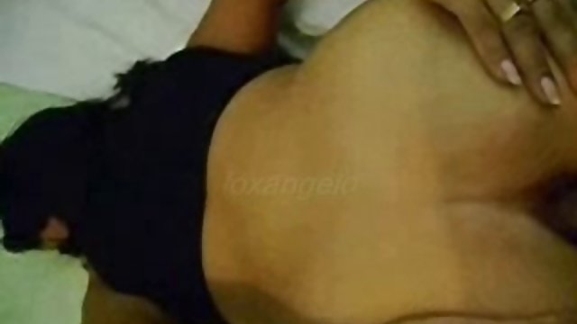 Tiny Skye West любит давать голову