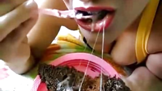 Сексуальная малышка Даниэль Дэниелс